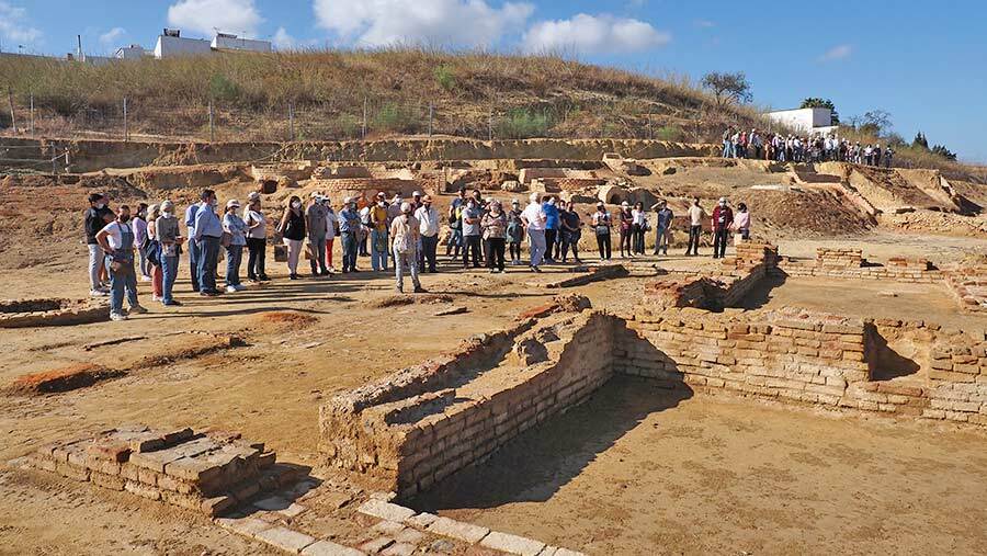 Éxito de participación en las primeras visitas guiadas al Puerto Histórico de Palos de la Frontera