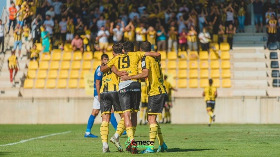 Pavón: 'Estos jugadores tienen mucha hambre de fútbol y una energía e ilusión enormes'