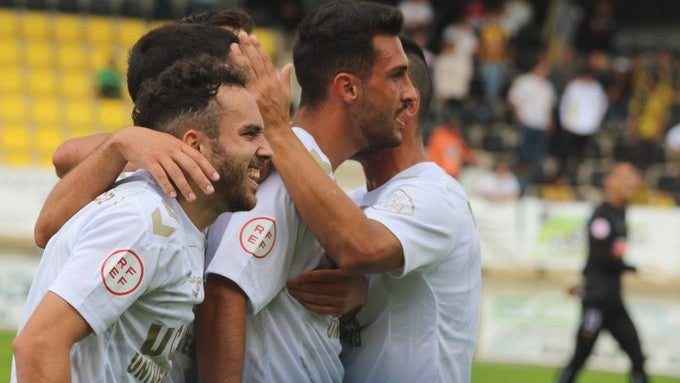 El UCAM Murcia completa una semana para olvidar del San Roque de Lepe (1-2)