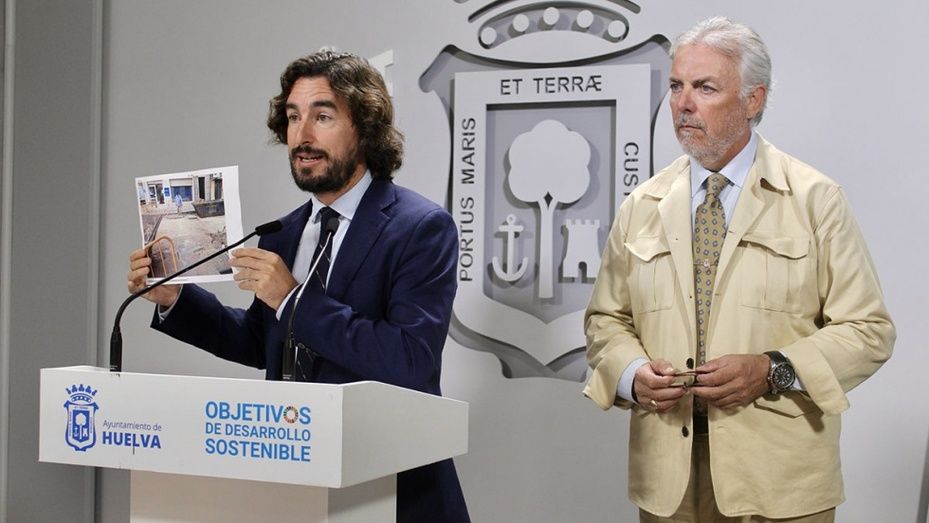 Piden a Cruz un calendario de ejecución de obras ante el “aluvión de críticas de vecinos y comerciantes” de la calle Palos