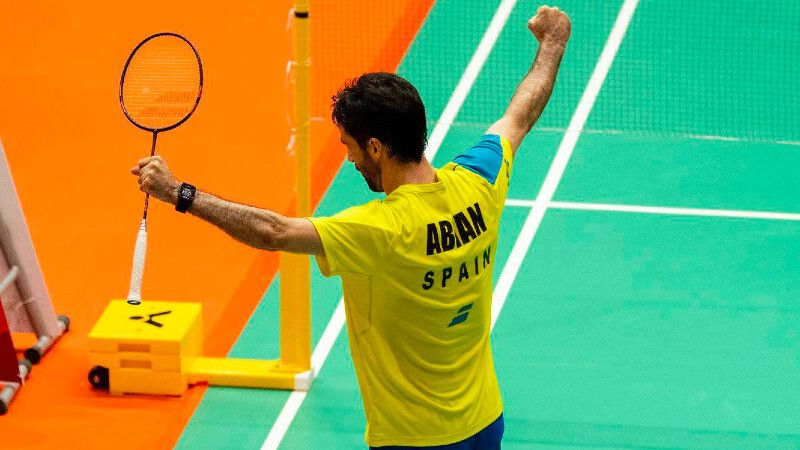 Un lanzadísimo Pablo Abián apunta en Irlanda a su tercer título