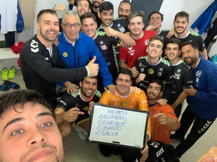 El PAN Moguer logra con autoridad su primer triunfo a domicilio (20-27)