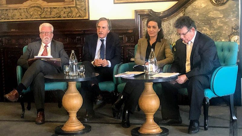 Representantes políticos y expertos analizan “La agricultura andaluza ante el acuerdo UE-Mercosur”