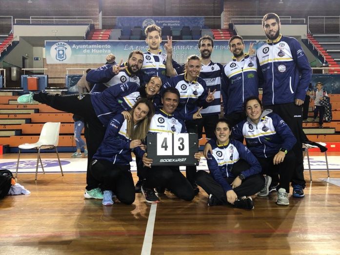 El IES La Orden sufre para mantener su condición de líder invicto (4-3)