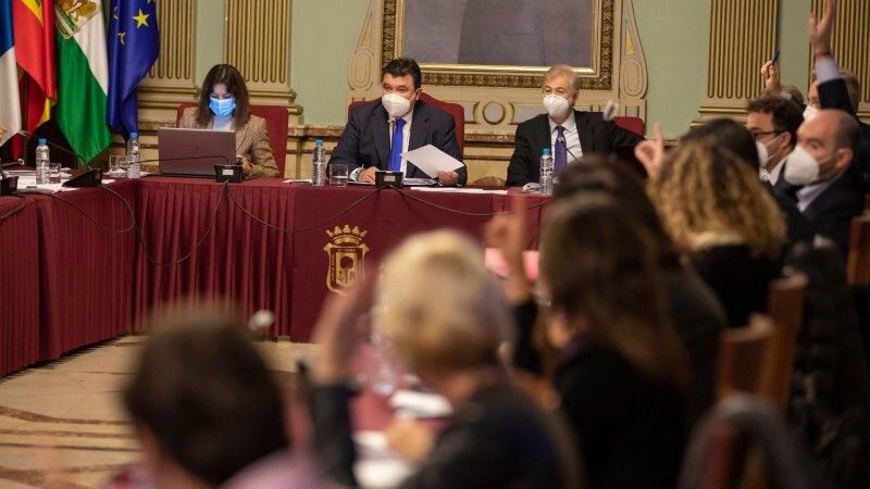 El Pleno da luz verde a los trámites urbanísticos para que se retome la rehabilitación del Banco de España