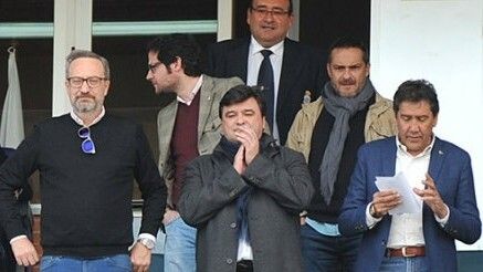 Gabriel Cruz acusa al Sevilla de arrogarse el honor de un decanato 'que no le corresponde'