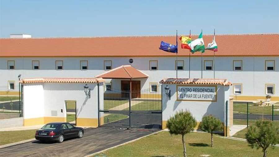 Huelva supera de nuevo los 300 positivos, con 11 hospitalizados y un fallecido en las últimas horas