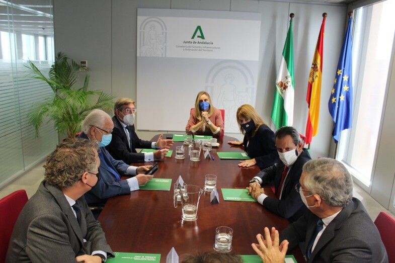 La Autoridad Portuaria de Huelva se integra en la Red Logística andaluza