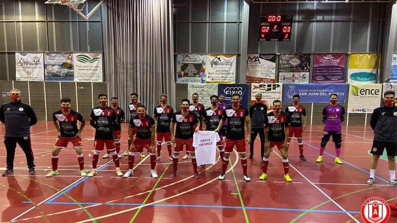 Villalba y San Juan caen ante dos gallitos