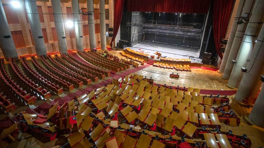 El palacio de congresos de la Casa Colón, cerrado hasta marzo por obras de rehabilitación