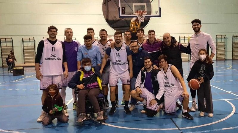 Gibraleón, Montessori y Moguer se llevan los derbis en la Primera Nacional
