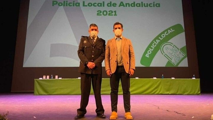 Agentes de Punta Umbría, condecorados con la Orden al Mérito de la Policía Local de Andalucía