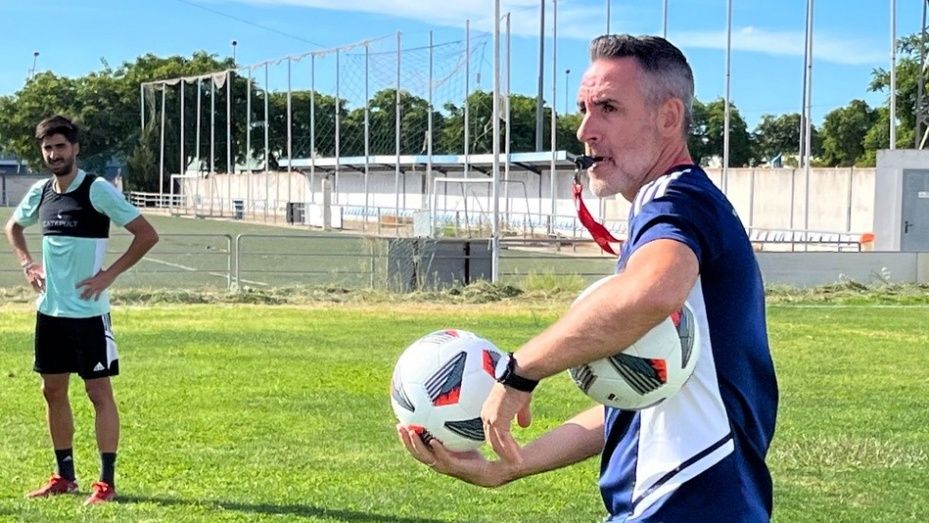 Abel Gómez asegura “será un partido de detalles” y habla del próximo segundo entrenador