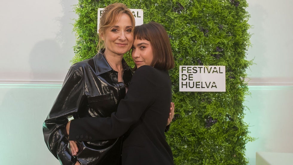 Las mujeres protagonizarán la apertura del Iberoamericano: Silvia Abril presentará, Mara Barros actuará, y Greta Fernández recibirá el Premio Luz