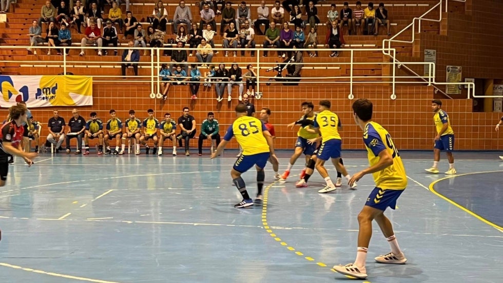 El PAN Moguer se reencuentra con la victoria (25-24)