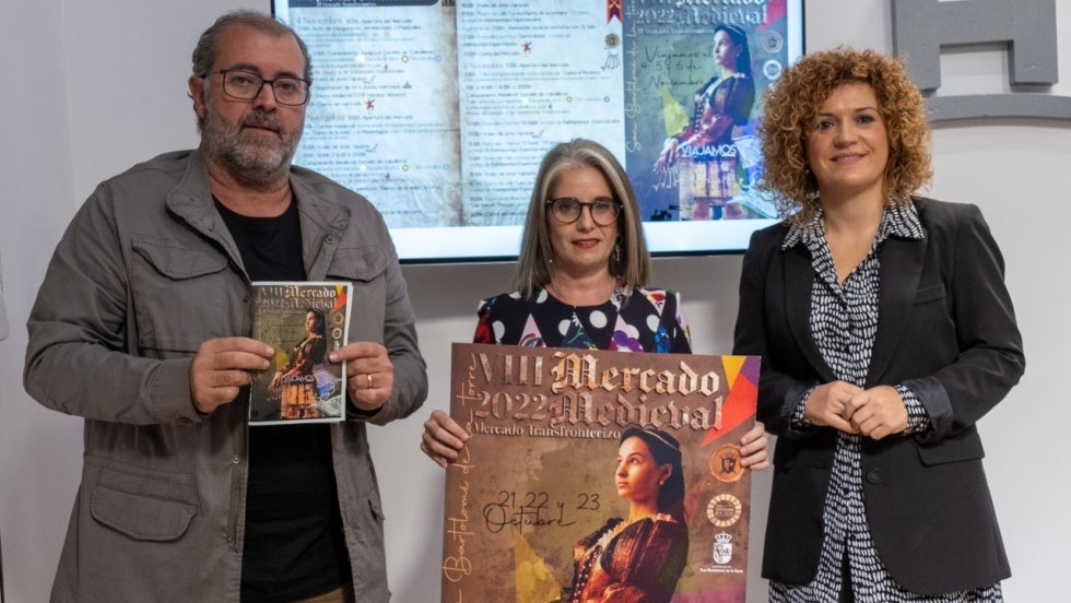San Bartolomé de la Torre exhibe su patrimonio histórico en el VIII Mercado Medieval y II Transfronterizo