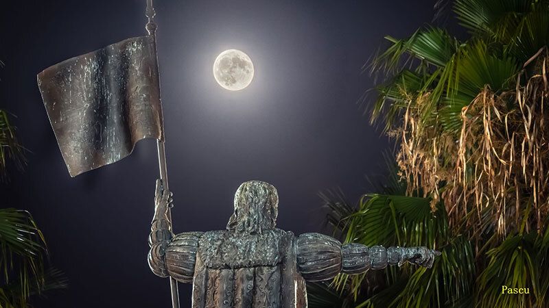 El Centro de la Comunicación Jesús Hermida ya expone la imagen que representa 'La Luna de Huelva'