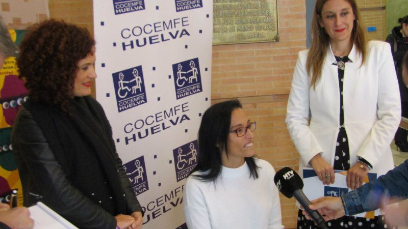 Teresa Perales y Sandra Ibarra en el Congreso de Motivación y Diversidad en La Rábida