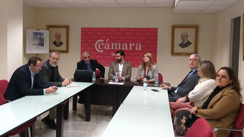 El Puerto se interesa por los proyectos de la Cámara de Comercio