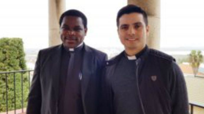 El obispo ordena a dos nuevos presbíteros para la Diócesis de Huelva
