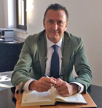 Desaparecido en Asturias el director comercial del Puerto tras salir de senderismo