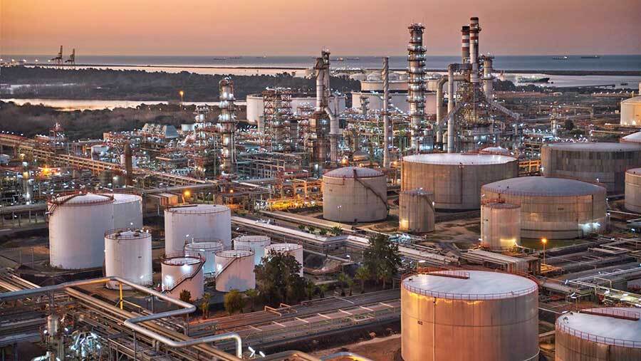 CCOO denuncia a Cepsa y el resto de sindicatos por el ERTE presentado en Refinería La Rábida