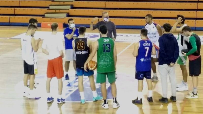 El Enrique Benítez vuelve a casa para despedir inmaculado el año