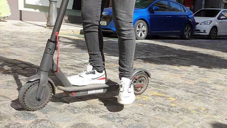 El runrún: ¿Hay multa para los patinetes? 