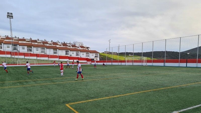 Diputación aprueba mociones en defensa de los comedores sociales y para poner en marcha un plan de empleo forestal