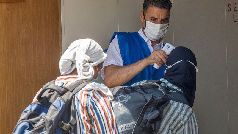 Llegan las primeras temporeras de Marruecos tras un contratiempo en la frontera