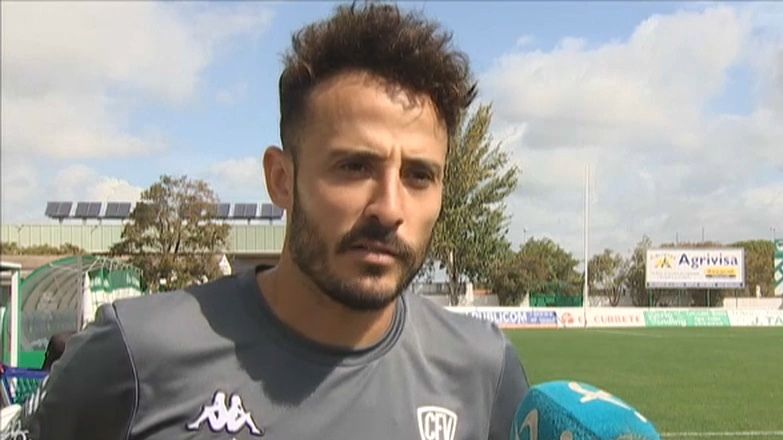 Álvaro González sale del Villanovense tras su sentencia condenatoria por vejaciones a una mujer