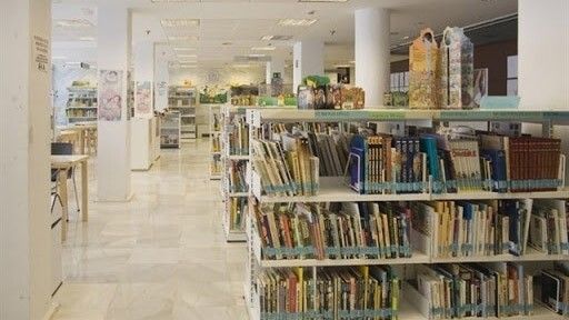 Talleres de música y arqueología, cuentacuentos y visitas guiadas llenan el Museo y la Biblioteca  por Navidad
