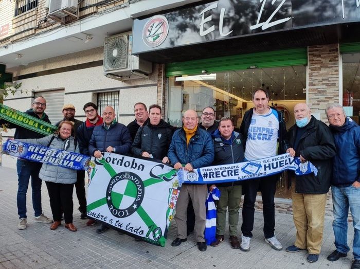 Las peñas El Milenio e Internauta sí representan a la afición del Decano en Córdoba