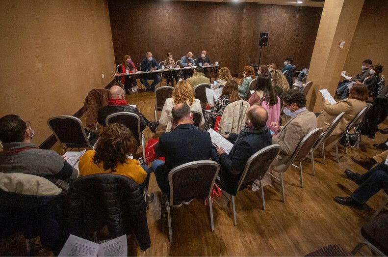Limón señala que Bonilla 'presume de superávit' pero 'hay muchas deficiencias como la salud'