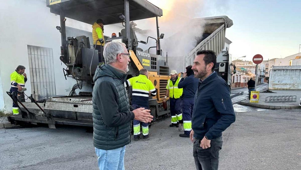 San Juan invierte 170.000 euros en asfaltar once calles del casco urbano
