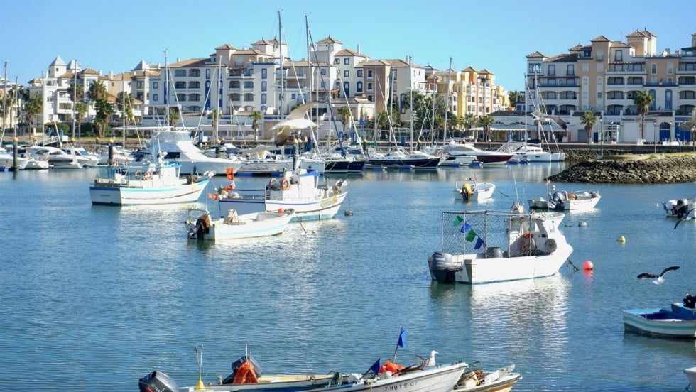 La provincia de Huelva cuenta con más de 2.300 viviendas turísticas que superan las 12.500 plazas