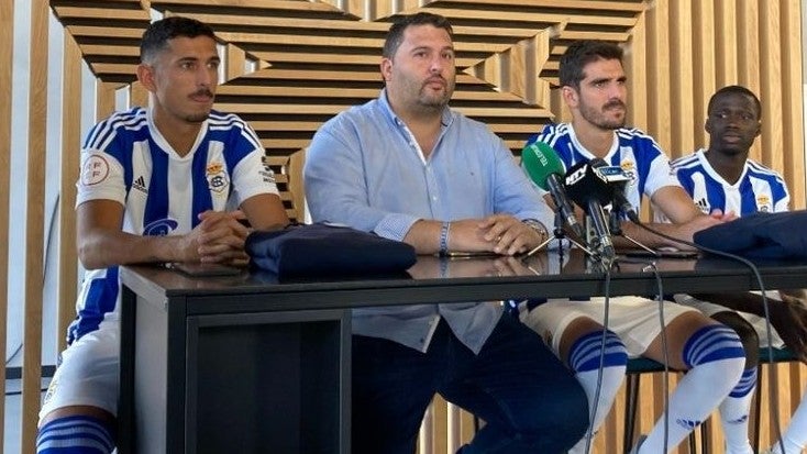 La larga lista de deberes de Dani Alejo en el mercado invernal
