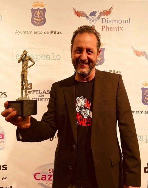 ‘Coleccionismo’, de Marcos Gualda, premiado en el Festival Pilas en Corto