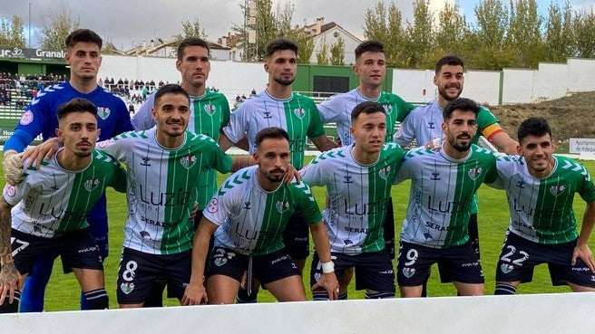El Antequera abre brecha con el Recre y el San Roque cae a la zona roja