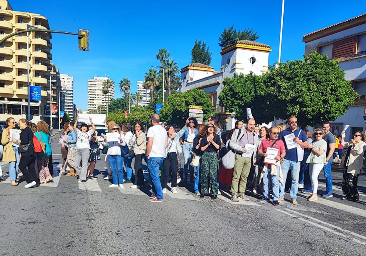 Funcionarios de Justicia cortan la Alameda Sundheim