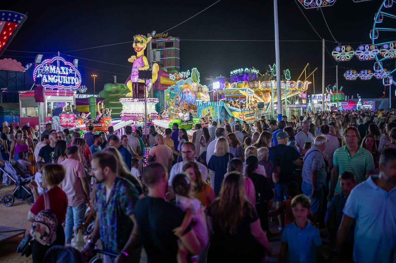 Ambiente este lunes de 'previa' en las Fiestas Colombinas