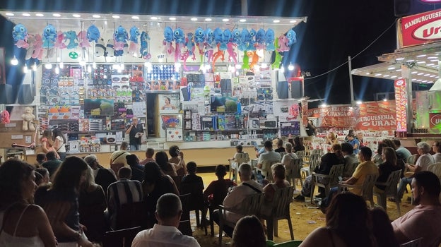 Gran ambiente en el bingo de las Colombinas