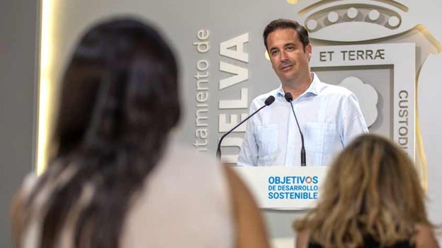 El concejal Nacho Molina da a conocer la programación