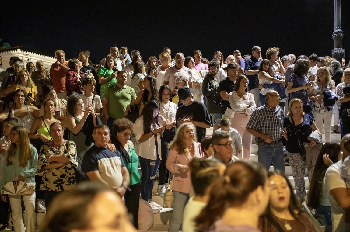 La Virgen de la Cinta regresa a casa