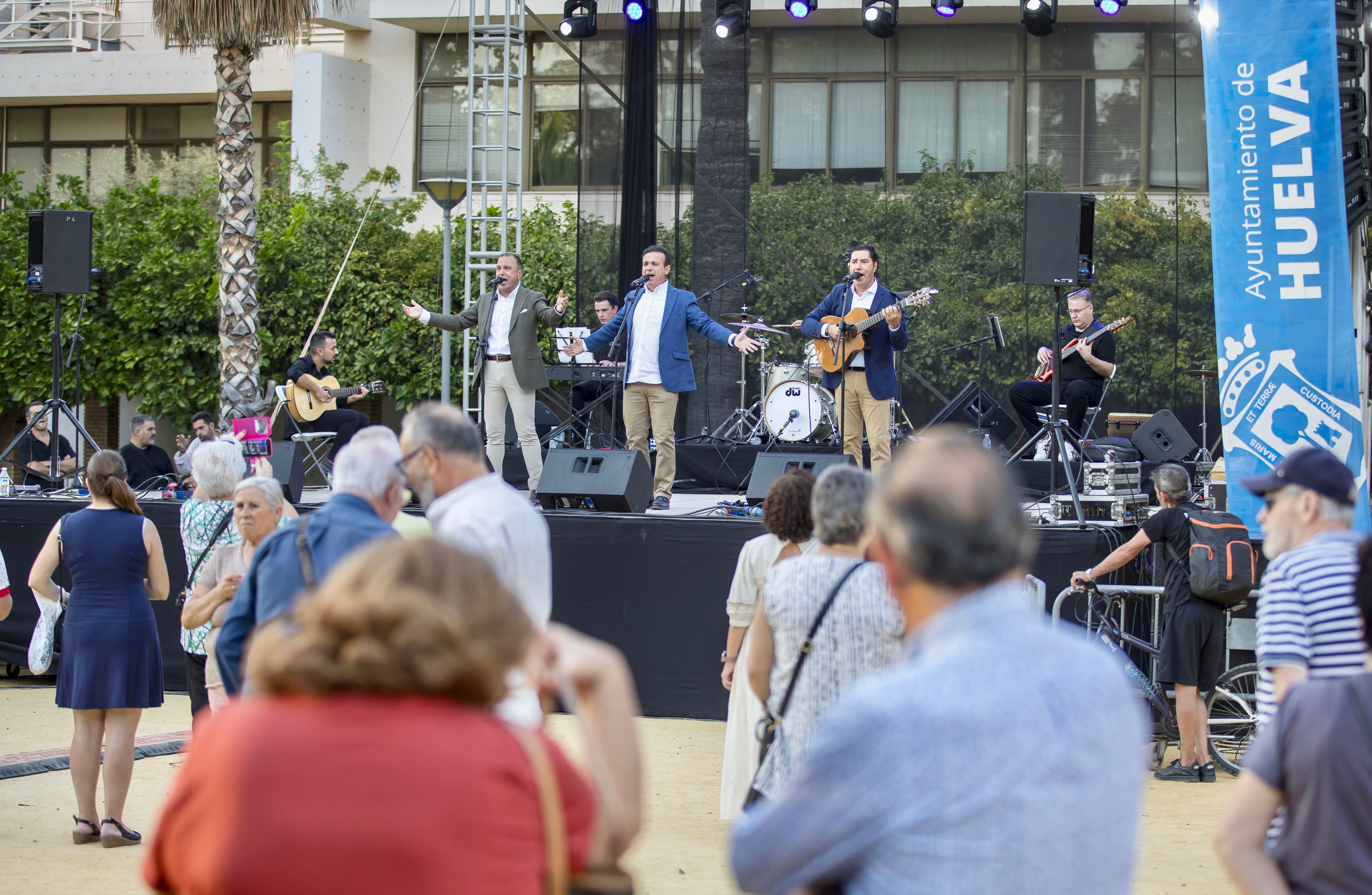 Huelva, al compás por sevillanas