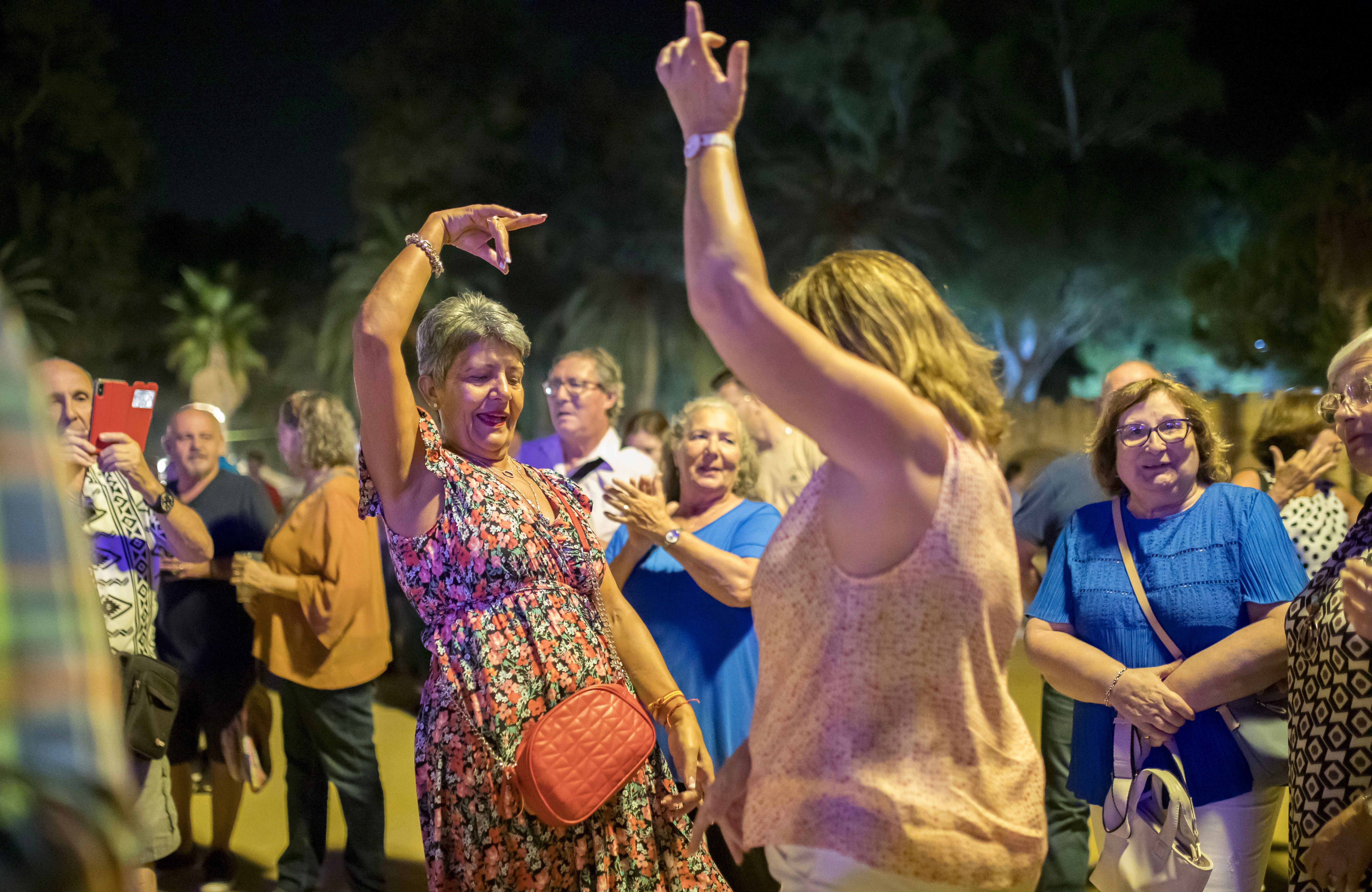 Huelva, al compás por sevillanas