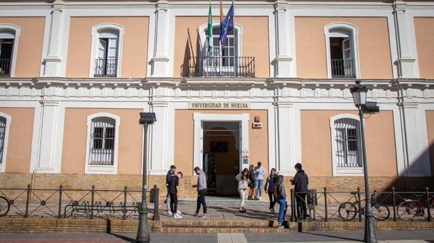 Las casas encantadas de Huelva que debes conocer para la noche de Halloween