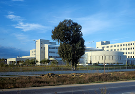 El SAS declara «desierto» el concurso para cubrir el puesto de director gerente del Hospital Juan Ramón Jiménez