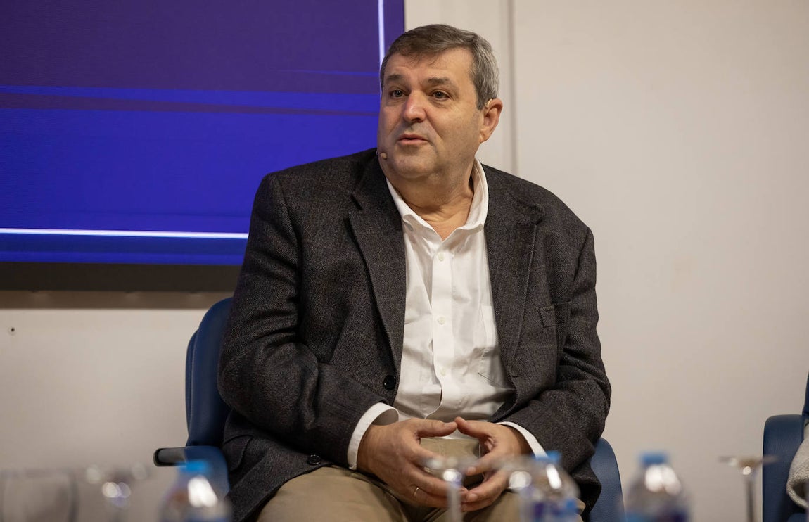 La mejores imágenes del foro &#039;Encuentros con la Constitución&#039; en Huelva