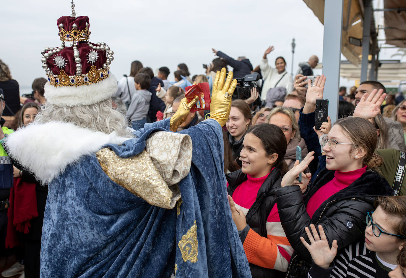 Las mejores imágenes de la llegada de los Reyes Magos a Huelva